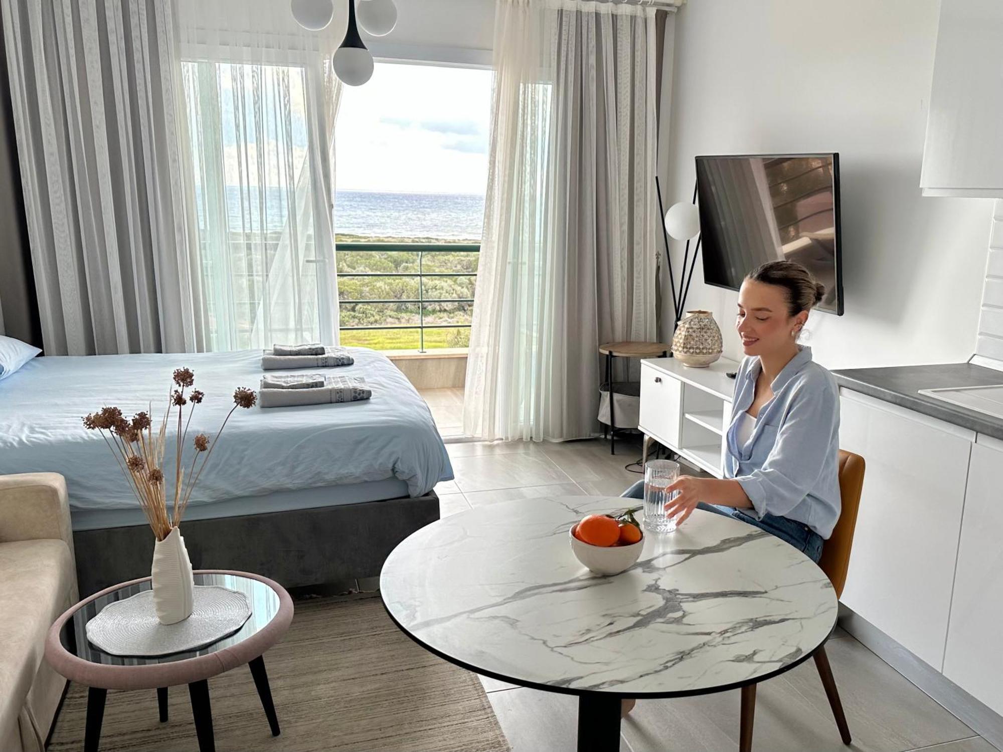 Relaxing Apartaments Near The Sea Vokolidha 外观 照片