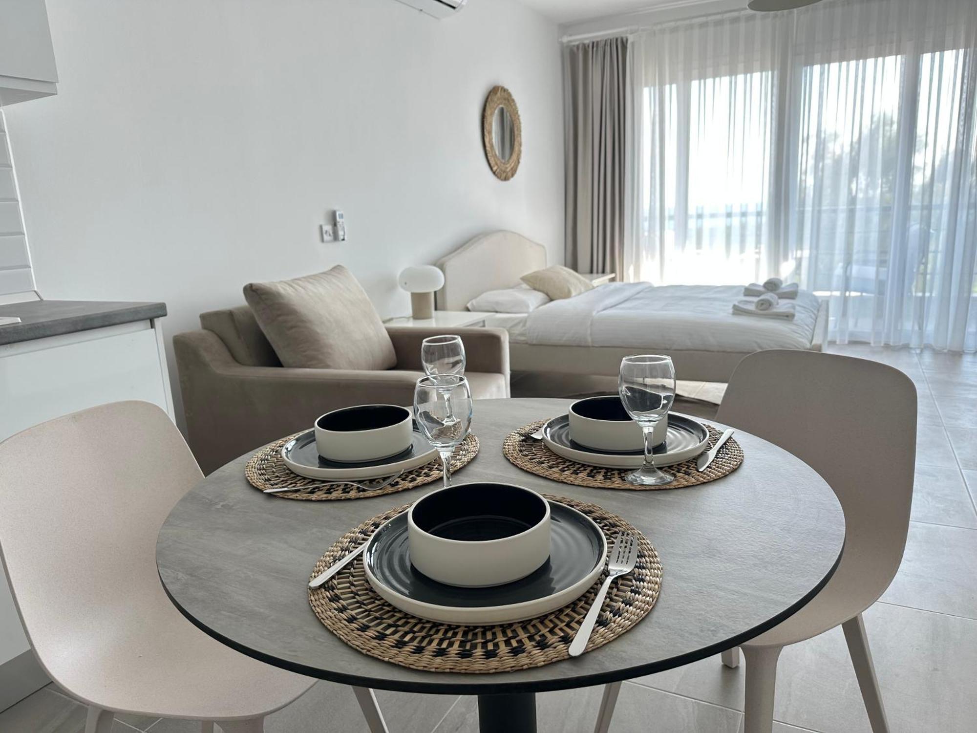 Relaxing Apartaments Near The Sea Vokolidha 外观 照片